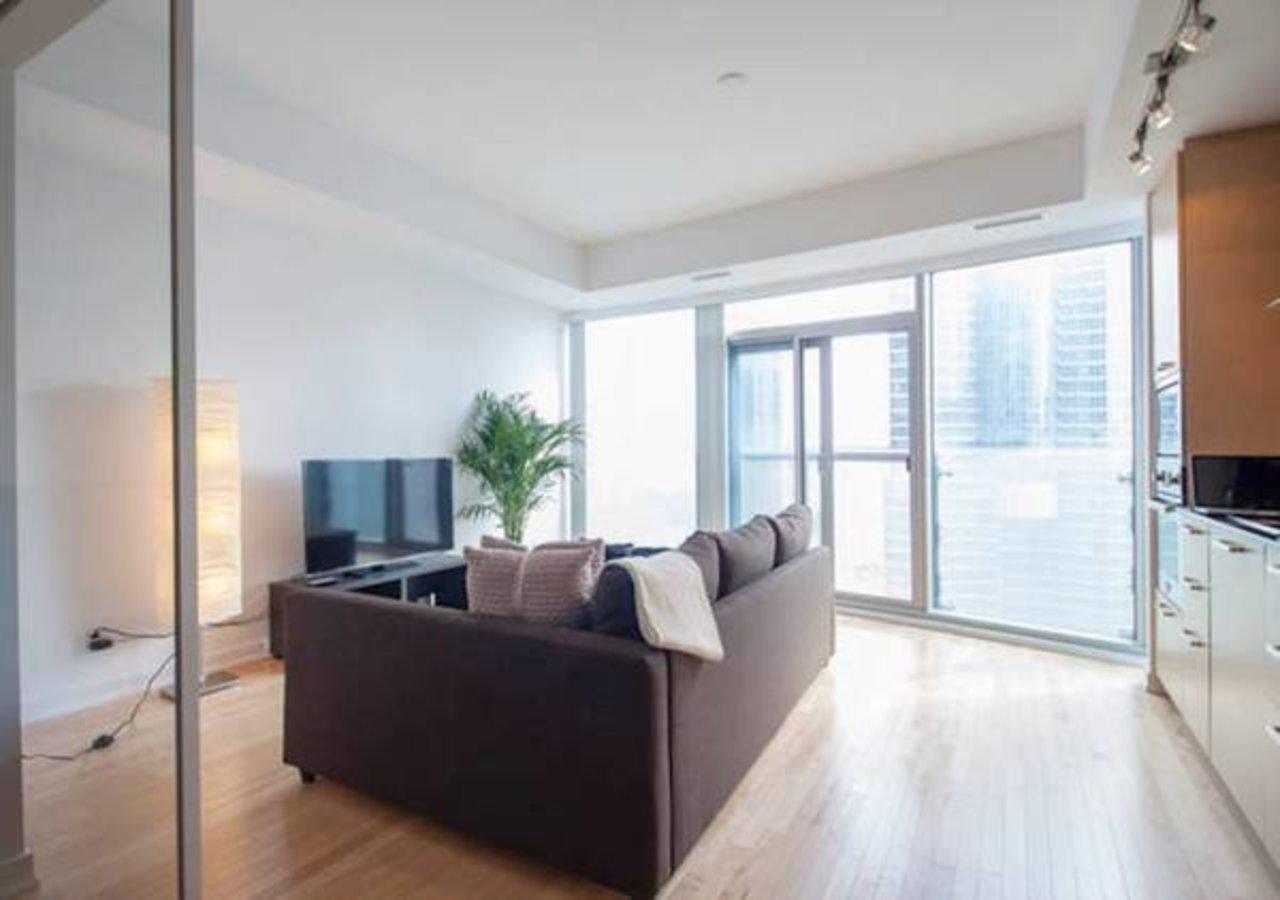 Jp Stays - Lakeview Condos Toronto Esterno foto
